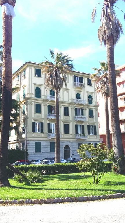 Appartamento Downtown Srl - Waterfront Cinque Terre La Spezia Esterno foto